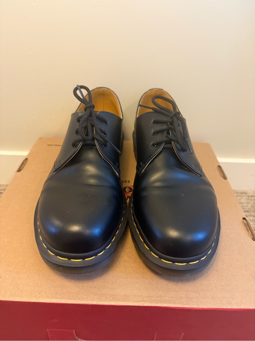 Dr. Martens Oxfords M12